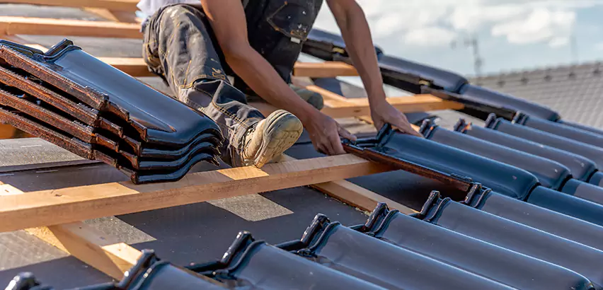 Professional Storm Damage Roof Repair Services in Skokie, IL