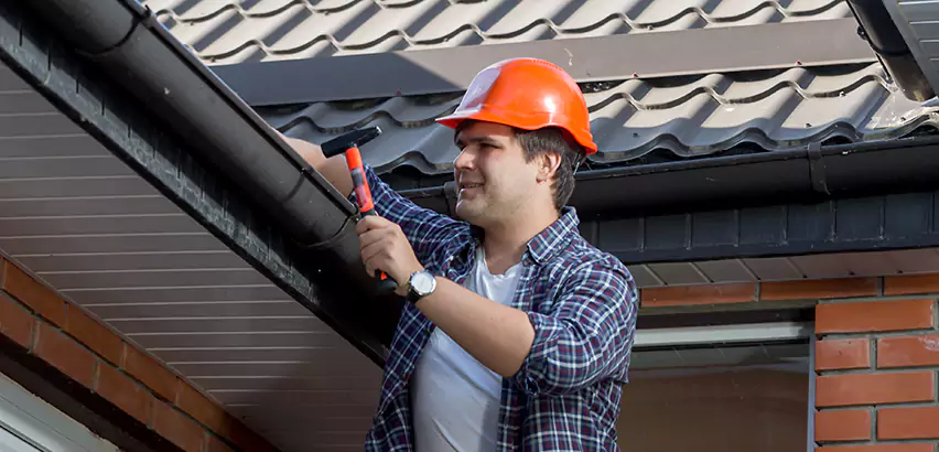 Gutter Fascia Repair in Skokie