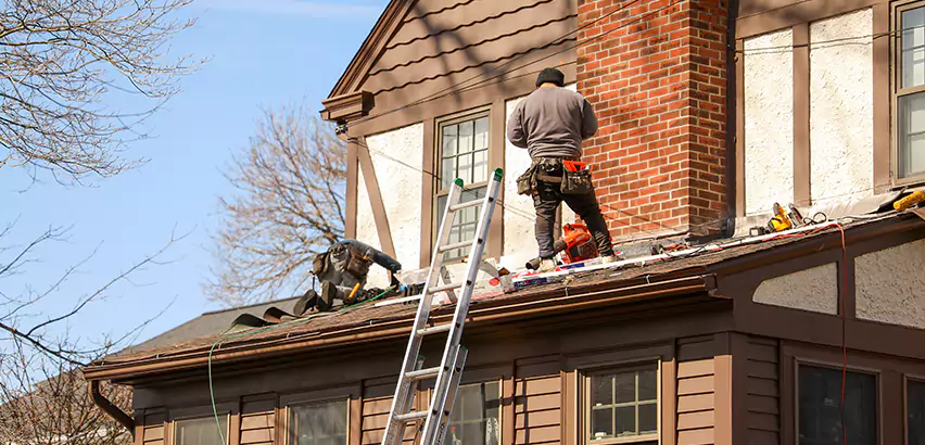 Roof Siding Trim Repair in Skokie