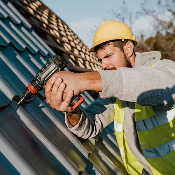 Why Skokie Homeowners Choose Skokie Roofing Pros for Steel Roof Repair Service?