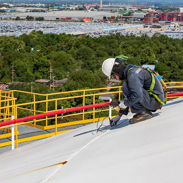 Why Skokie Roofing Pros Is Skokie's Trusted TPO Roofing Team?